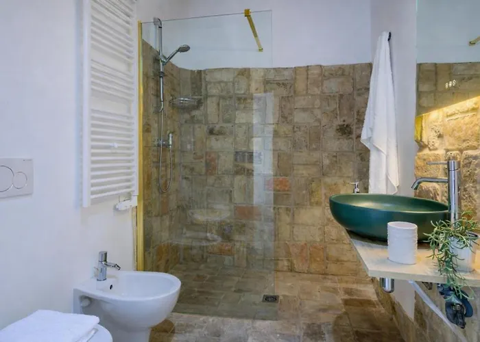 Villadenise ヴィラ