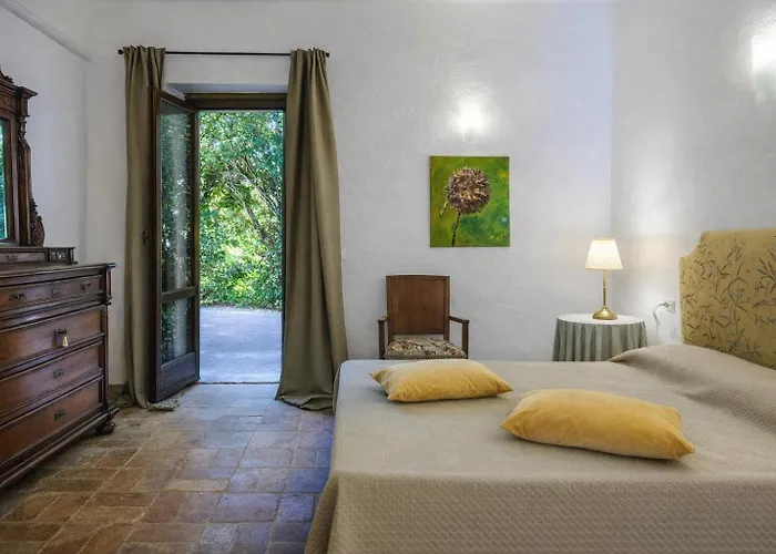 Villadenise ヴィラ